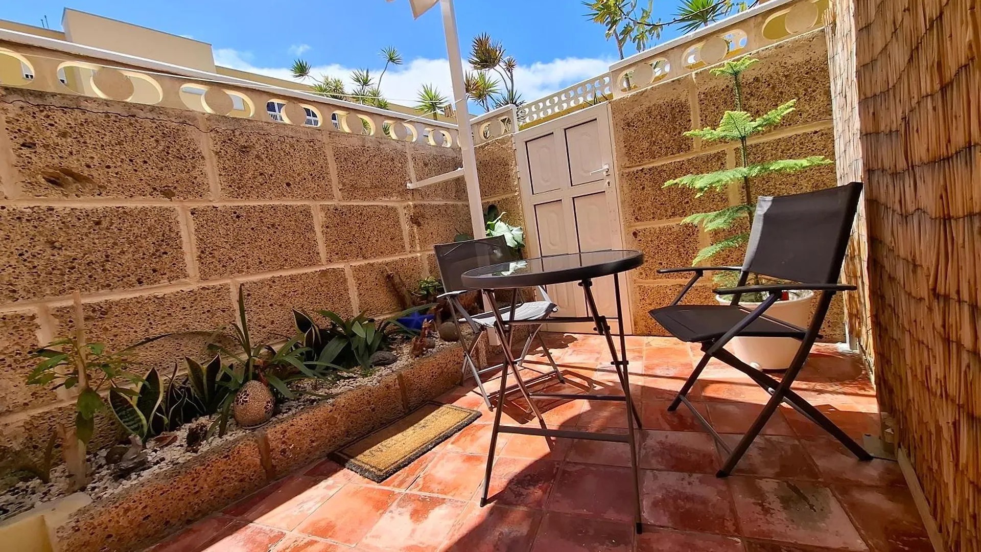 Habitacion Doble Con Bano Y Terraza Privada location