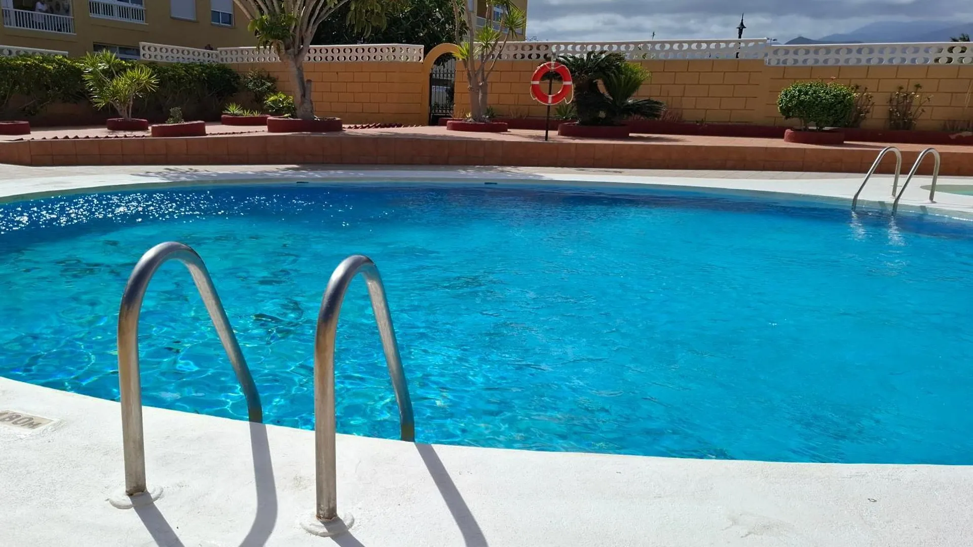 Habitacion Doble Con Bano Y Terraza Privada El Médano Pensión